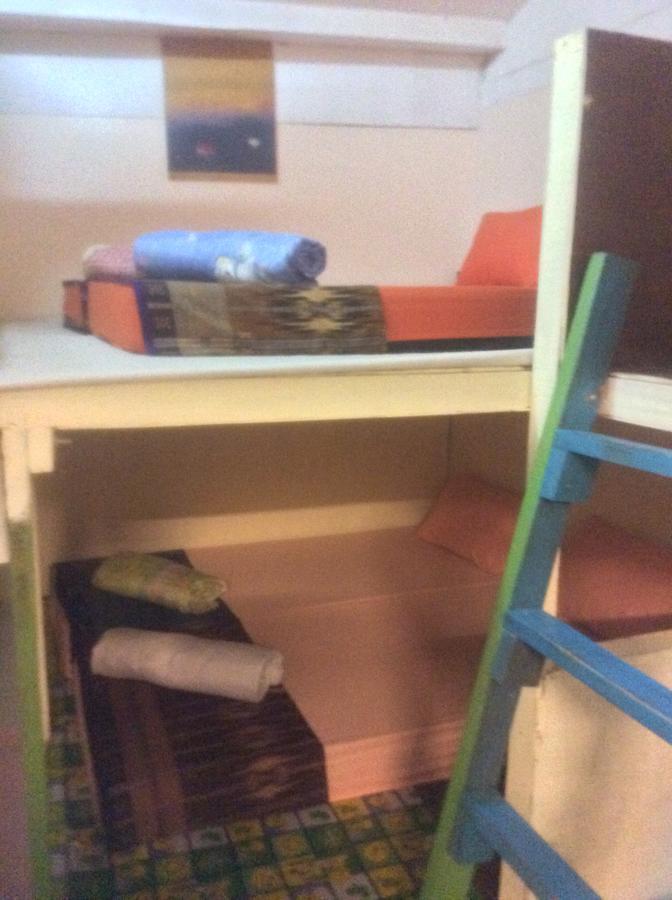 Maddy'S Hostel Ko Pha Ngan Quarto foto